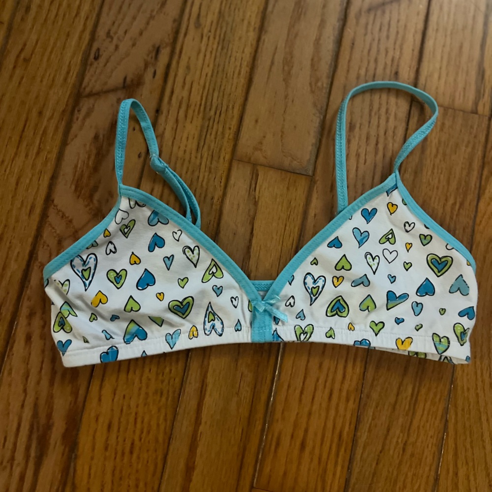 Girls Hearts Graphic Cotton Bra Medium 7/8 Maidenform Pullover Adjustable Straps